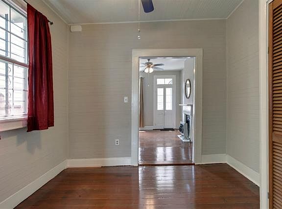 5th image of 1318 Dauphine St