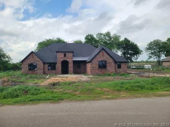 5225 E Norwood St, Claremore, OK 74019