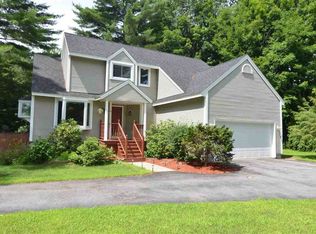 26 Carr Rd, Saratoga Springs, NY 12866