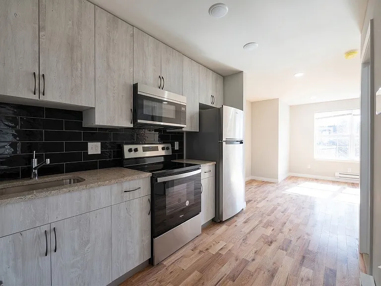 4130 W Girard Ave — Photo 3