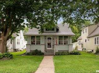 2017 32nd St, Rock Island, IL