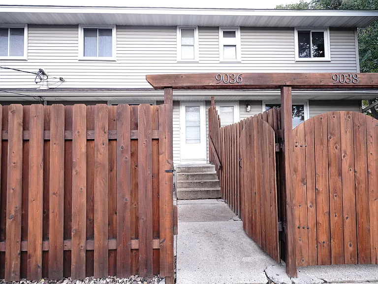 9036 Old Cedar Ave S — Photo 10