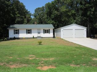 3209 Thompson Store Rd, Vernon Hill, VA 24597