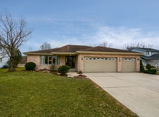 815 Erie Dr, Romeoville, IL 60446