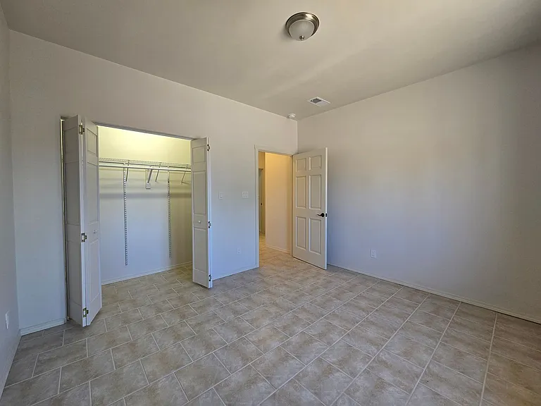 993 Calle Katarina — Photo 18