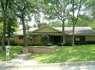 1455 Rockhill Ct, Fort Worth, TX 76112