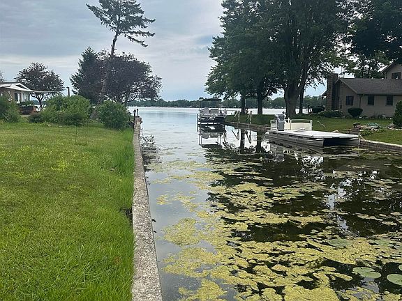 2nd image of 4480 Pleasant Point Ln