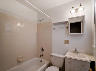 3084 Celeron Ave APT 17, Cincinnati, OH 45209