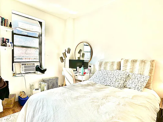 Rented by Corcoran | media 16