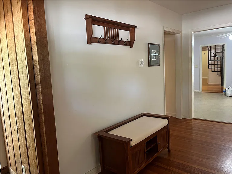 1211 Ruth Ave — Photo 6