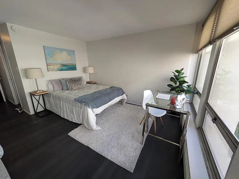 1400 E 55th Pl #509S — Photo 3