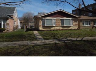 7931 Kenneth Ave, Skokie, IL 60076