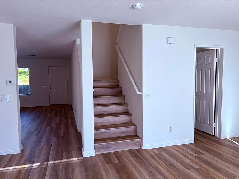 367 Rimhurst Ct #367 — Photo 32