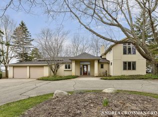 6129 Lakeshore Dr, West Olive, MI