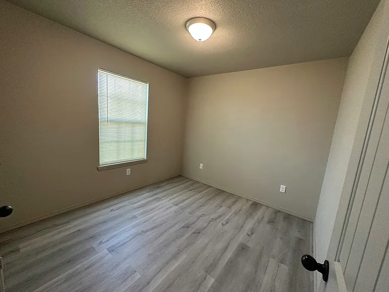 Back bedroom