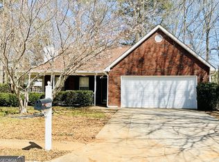 2042 Elm Grove Ln, Hampton, GA 30228