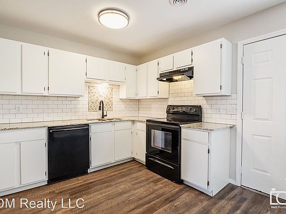 4th image of 1036 N Betty Jo Dr #11003774
