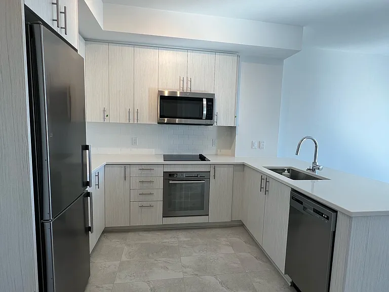 805 Carling Ave #807 — Photo 3