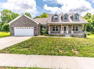 304 Waco Heights Dr, Waco, KY 40385