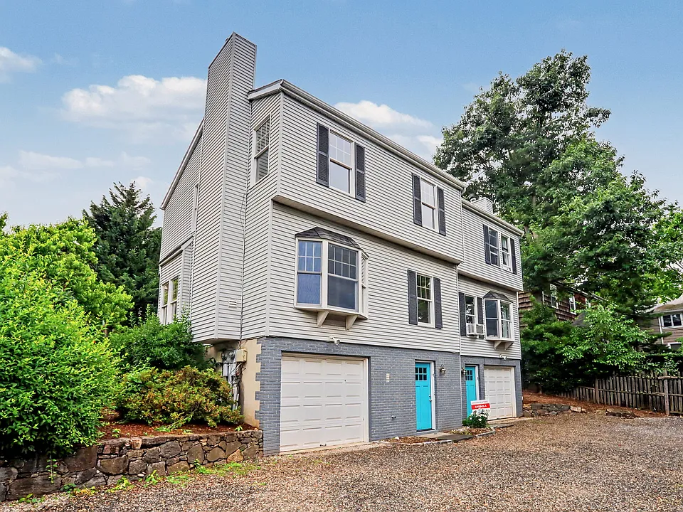 70 Ritch Ave #C