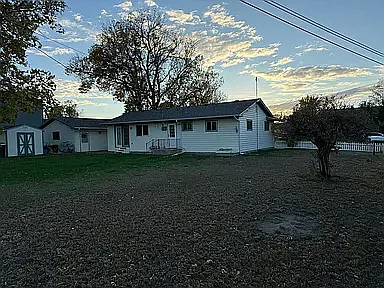 726 Birch St — Photo 13