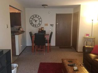 500-514 Manchester Ln, Hartland, WI 53029