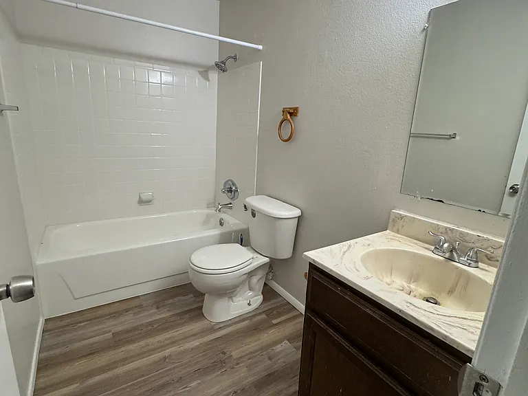 2463 Astrozon Cir #2463 — Photo 12