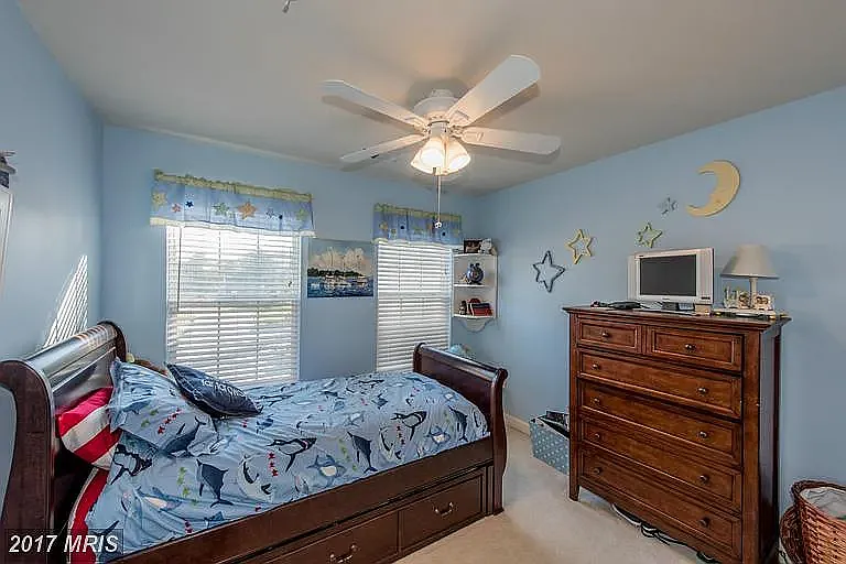 3903 Madison Park Ln — Photo 12