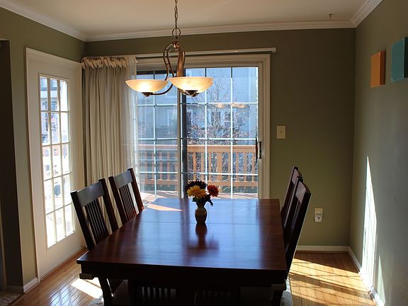 3rd image of 3867 Waythorn Pl