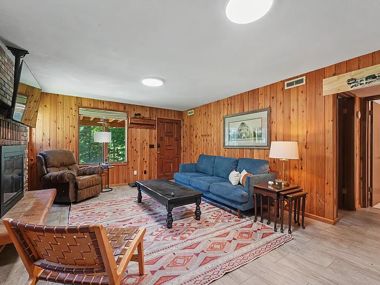 23340 Lake Wenatchee Hwy — Photo 3