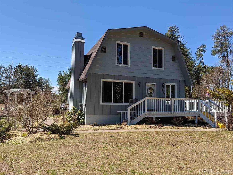 1st image of 642 Lakewood Ln