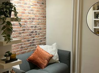 11 Park Dr APT 3, Boston, MA 02215