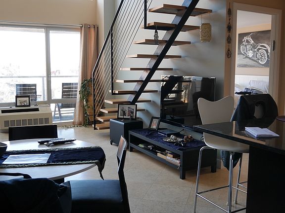 3rd image of 182 Eagle St #5