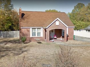 914 W Park St, Sylacauga, AL 35150