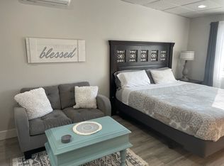 845 Clover Dr, Santa Rosa, CA 95401