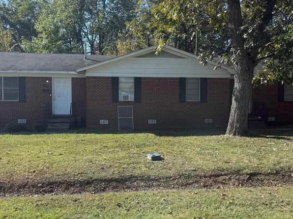 405-407 W Pine St, Lonoke, AR 72086