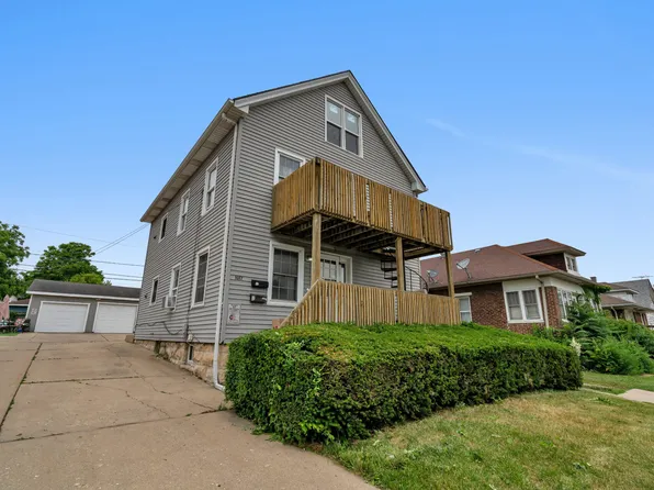 1017 Elizabeth St, Joliet, IL 60435