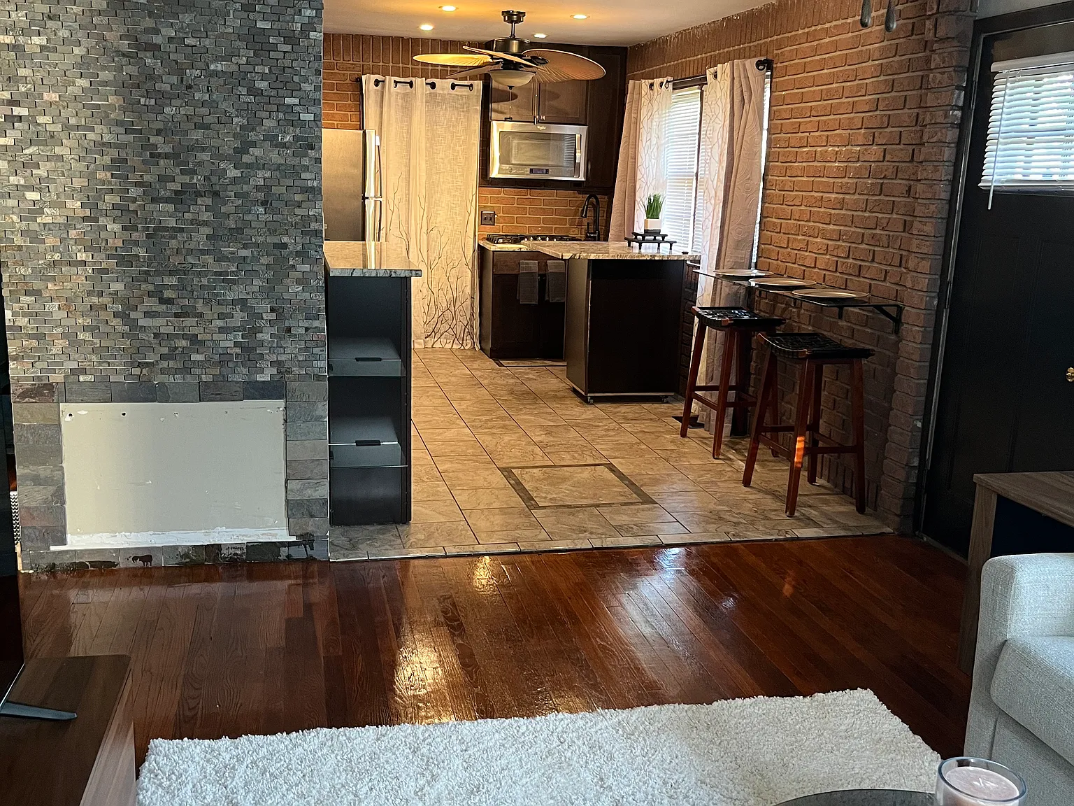 1356 Acton Rd — Photo 3