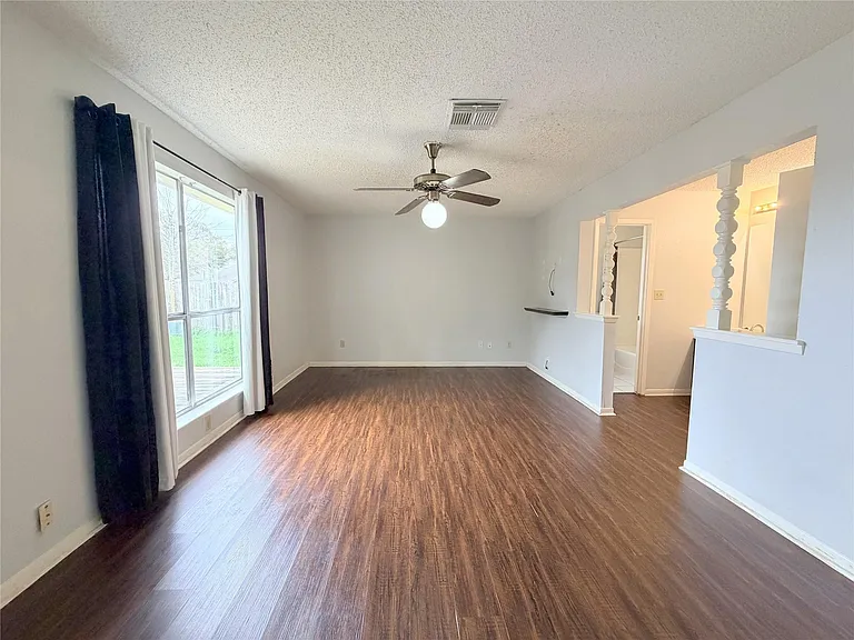 2535 Planters Row — Photo 13