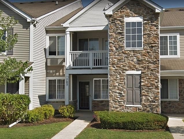 1st image of 705 Silverstone Dr