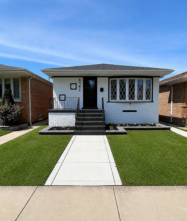 1st image of 5742 W 63rd Pl