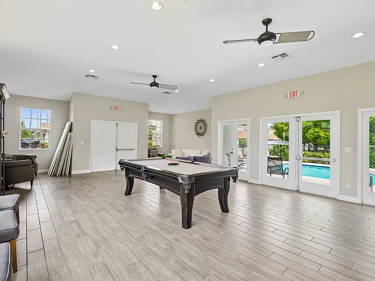 5282 Neil Dr — Photo 44