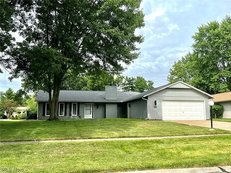 22410 Rock Creek Cir — Photo 33