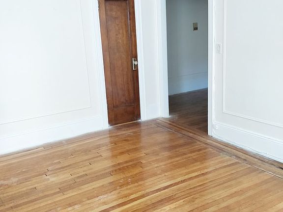 2nd image of 2276 41st St APT 3E