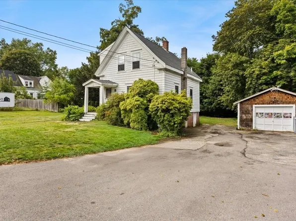 391 Bedford St, East Bridgewater, MA 02333