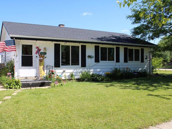 4817 Pershing BOULEVARD, Kenosha, WI 53144