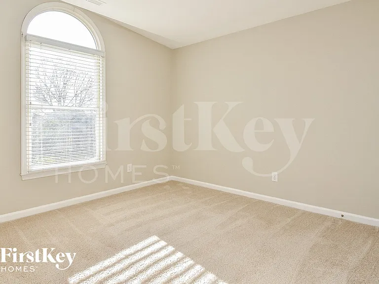 5102 Birnamwood Trl — Photo 12