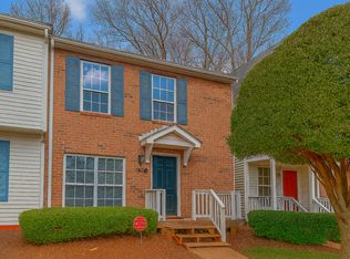 6329 Windsor Gate Ln, Charlotte, NC 28215