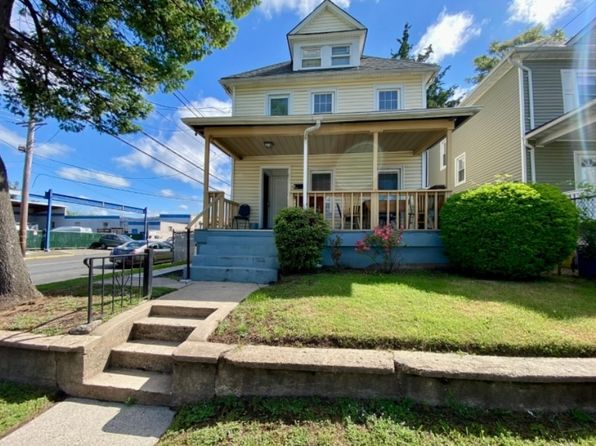 201 Rock Ave FLOOR 1