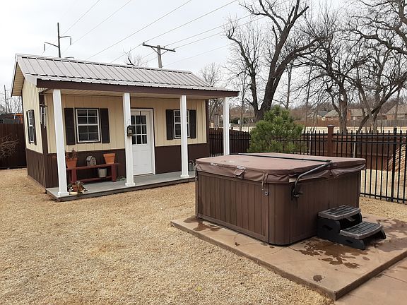 3rd image of 2000 Wimberley Creek Dr